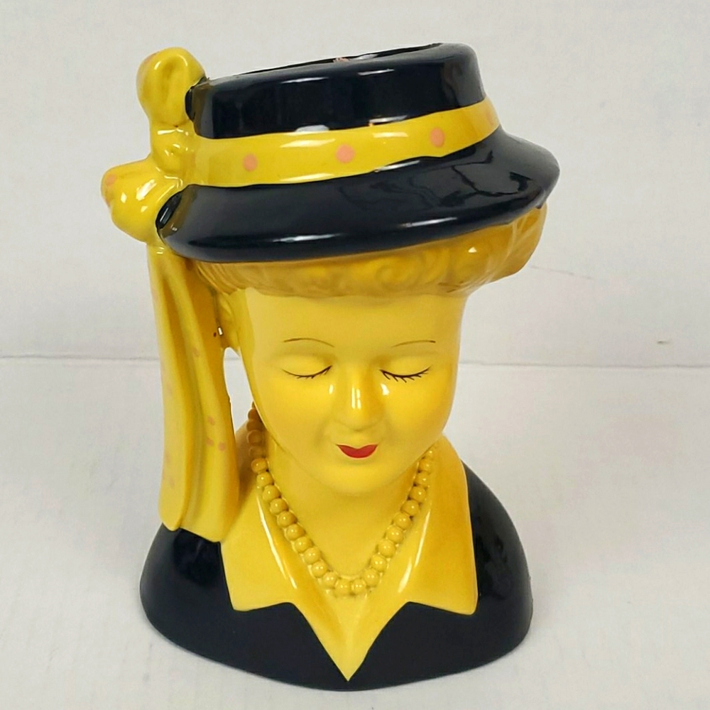 Dennis East International Lady Head Vases Pottery